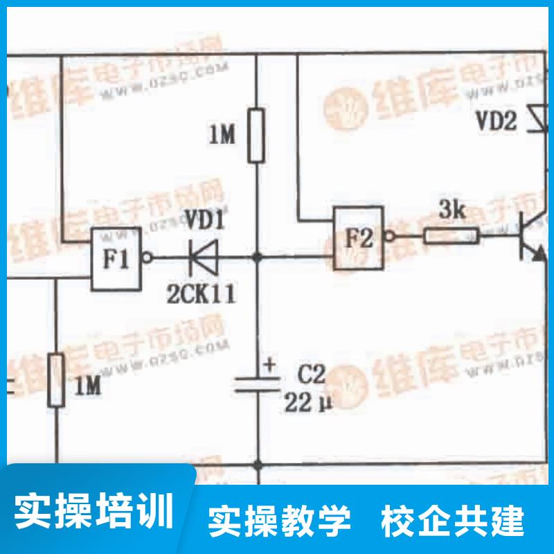 塔吊装载机,保定虎振学校招生电话实操教学就业不担心