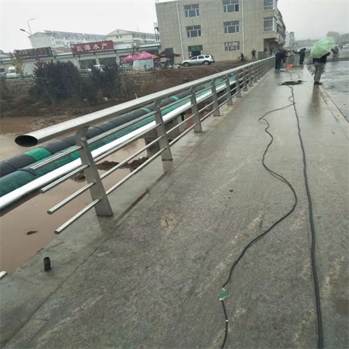 不锈钢复合管椭圆管直销厂家