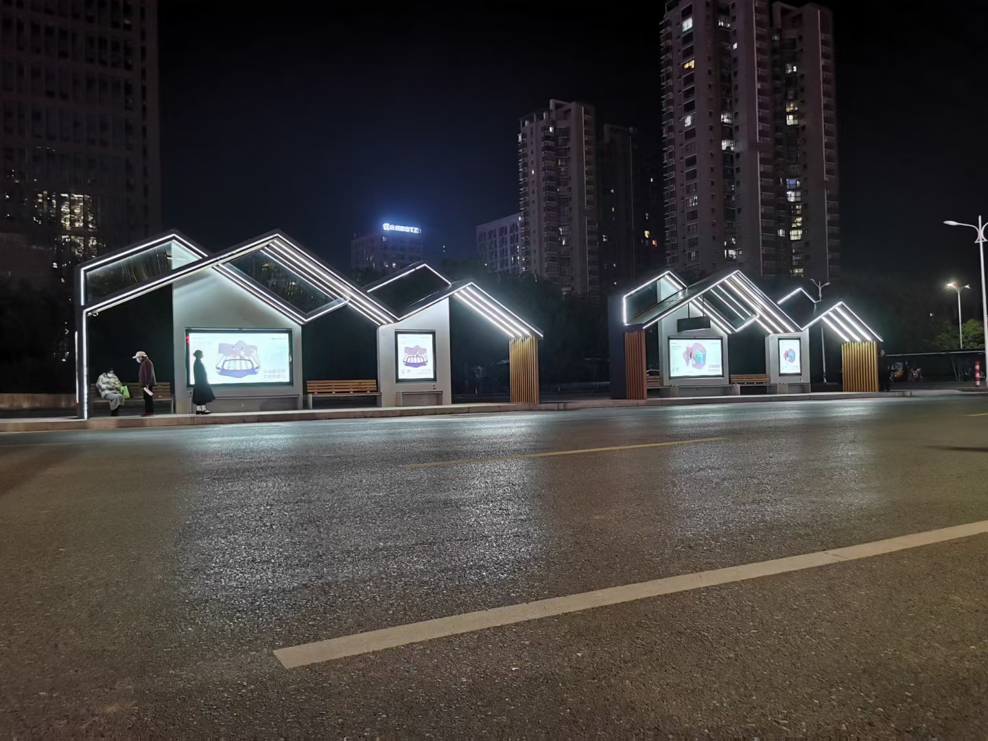 候车亭滚动灯箱在线报价