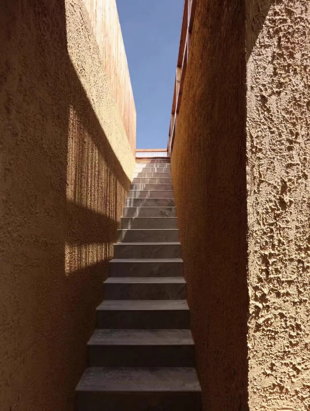 稻壳漆，仿泥巴稻草漆，美丽乡村建设，稻秸秆漆定制施工
