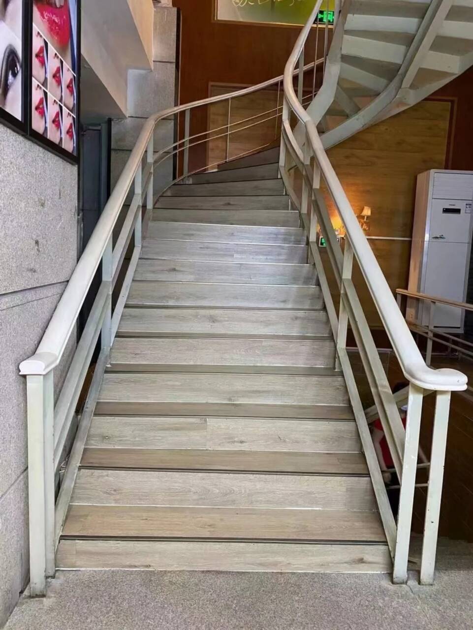 栈道护栏木纹漆厂家电话