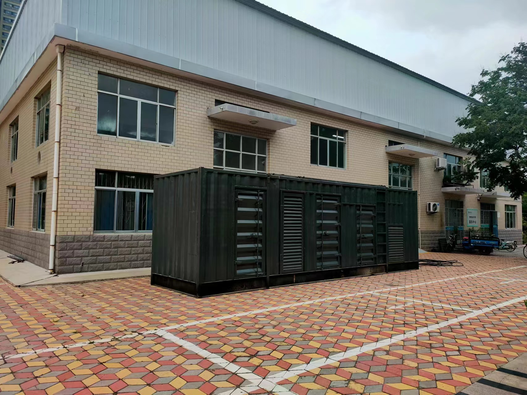 200KW发电机出租租赁400KW发电机电缆线出租UPS电源出租-800千瓦发电机组出租一对一服务
