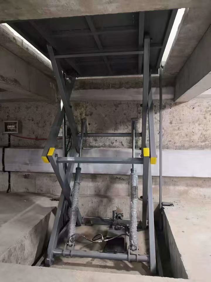 剪叉式升降机厂家