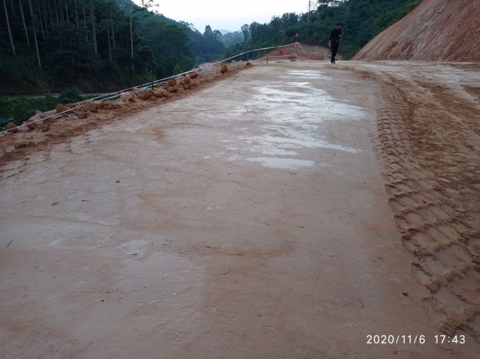 山体滑坡地质灾害治理土壤固化剂质量优